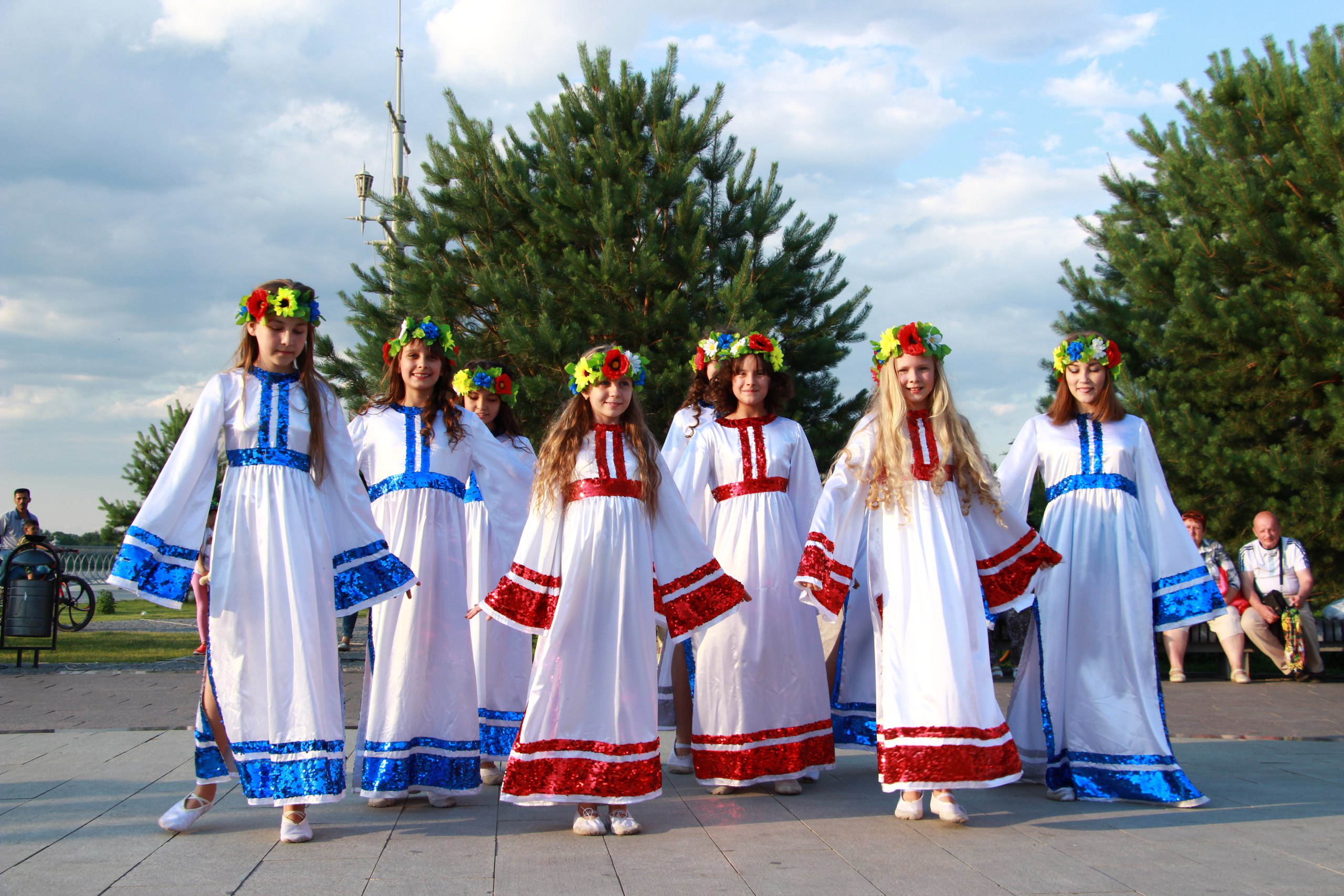 Астраханцев и гостей города приглашают на Русские вечeрки