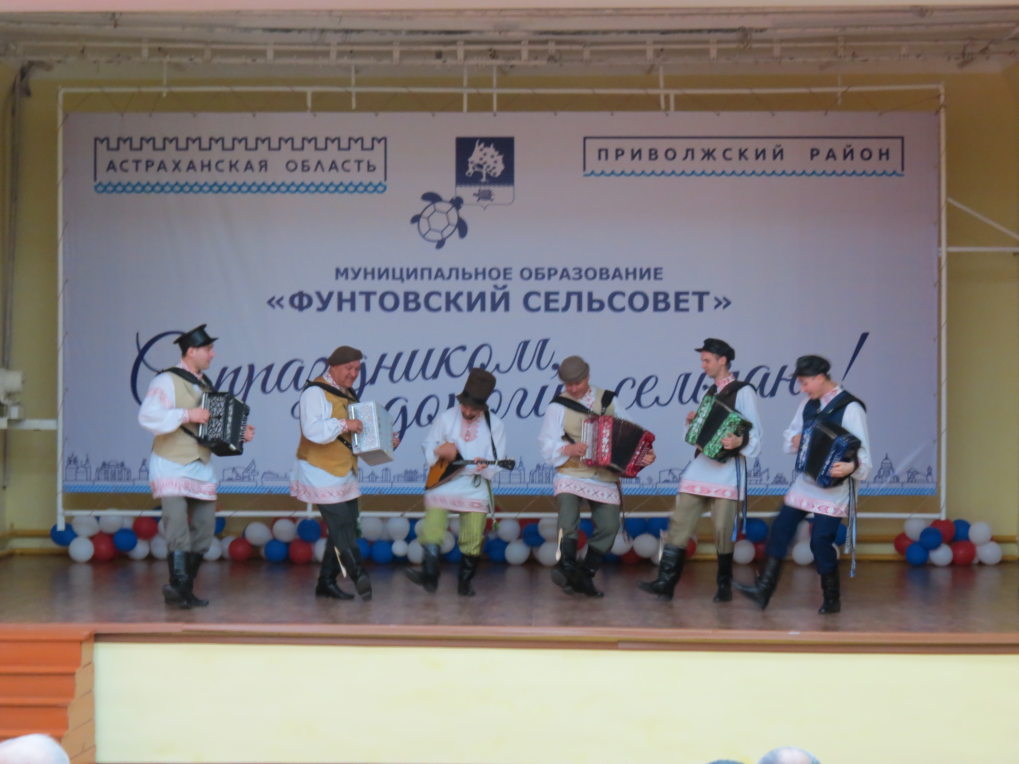 В селах Астраханской области прошли концерты ко Дню защитника Отечества