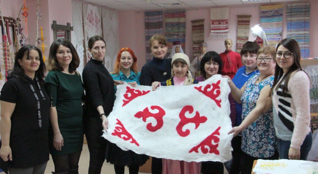 Школа национальных культур народов Астраханской области продолжает свою работу