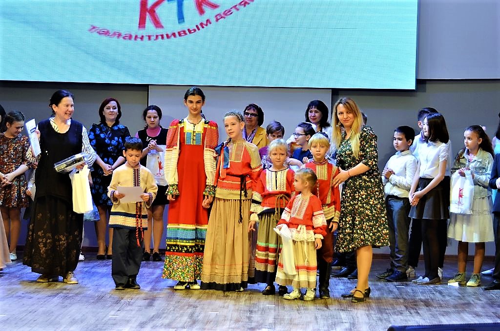 Творческие коллективы областного центра народной культуры стали лауреатами фестиваля «КТК – талантливым детям»