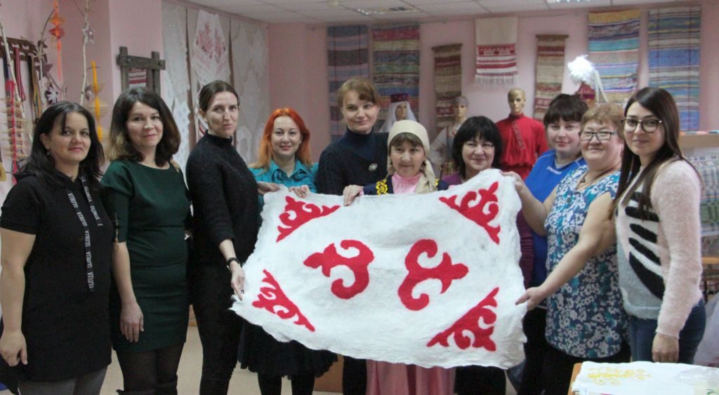 Объявлен дополнительный набор в Школу национальных культур народов Астраханской области