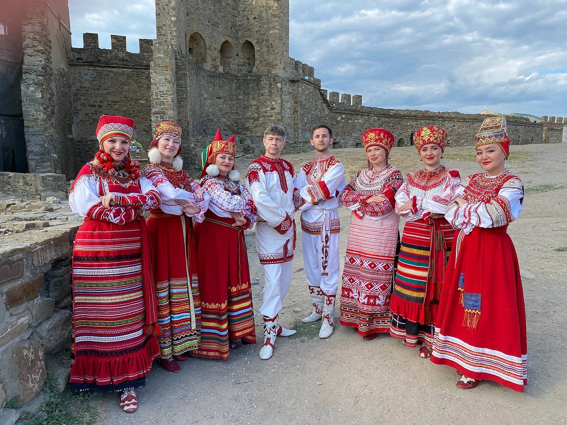 Ансамбль «Астраханская песня» стал лауреатом крымского фестиваля «Свадебный хоровод»
