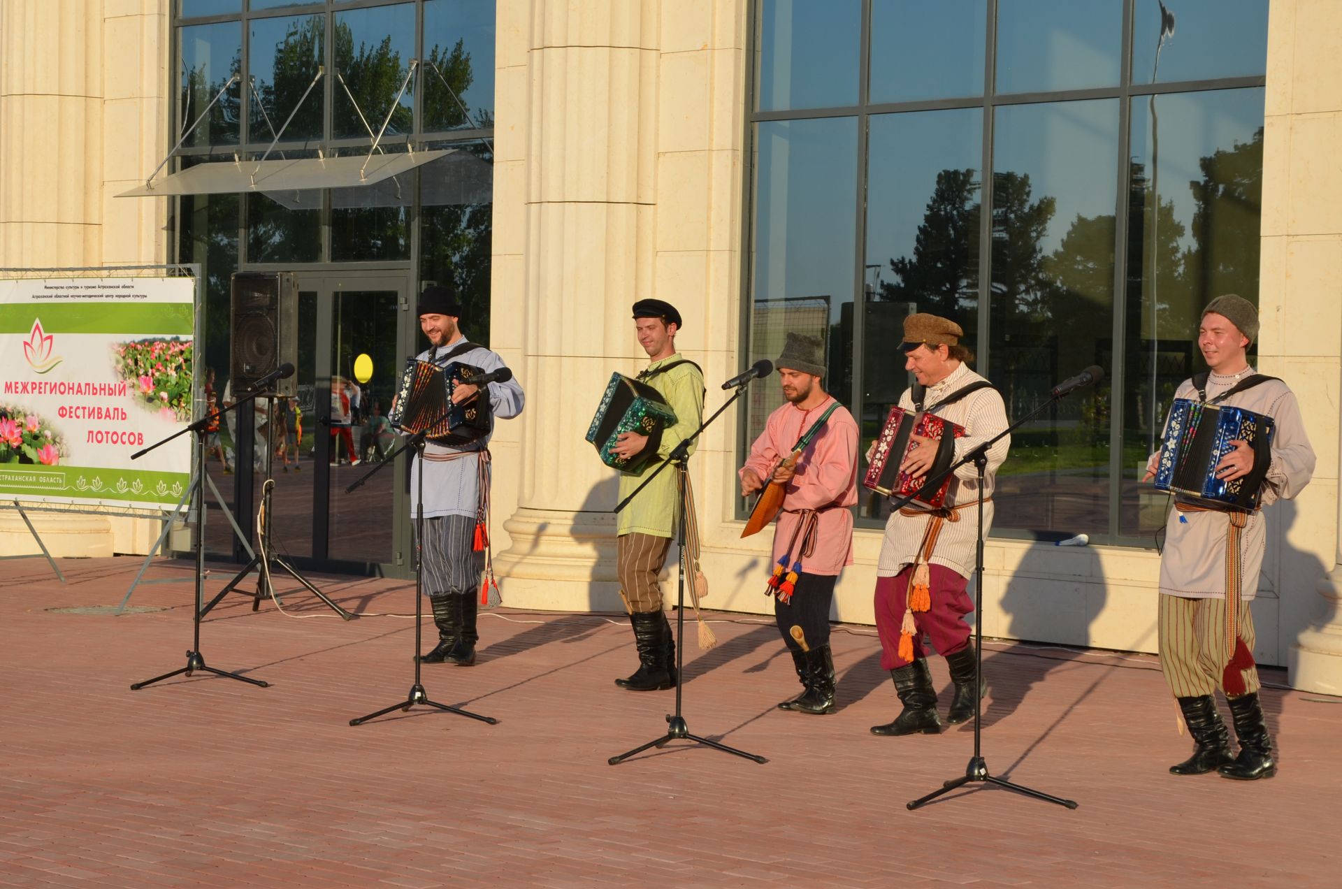 В Астрахани завершился фестиваль Лотосов