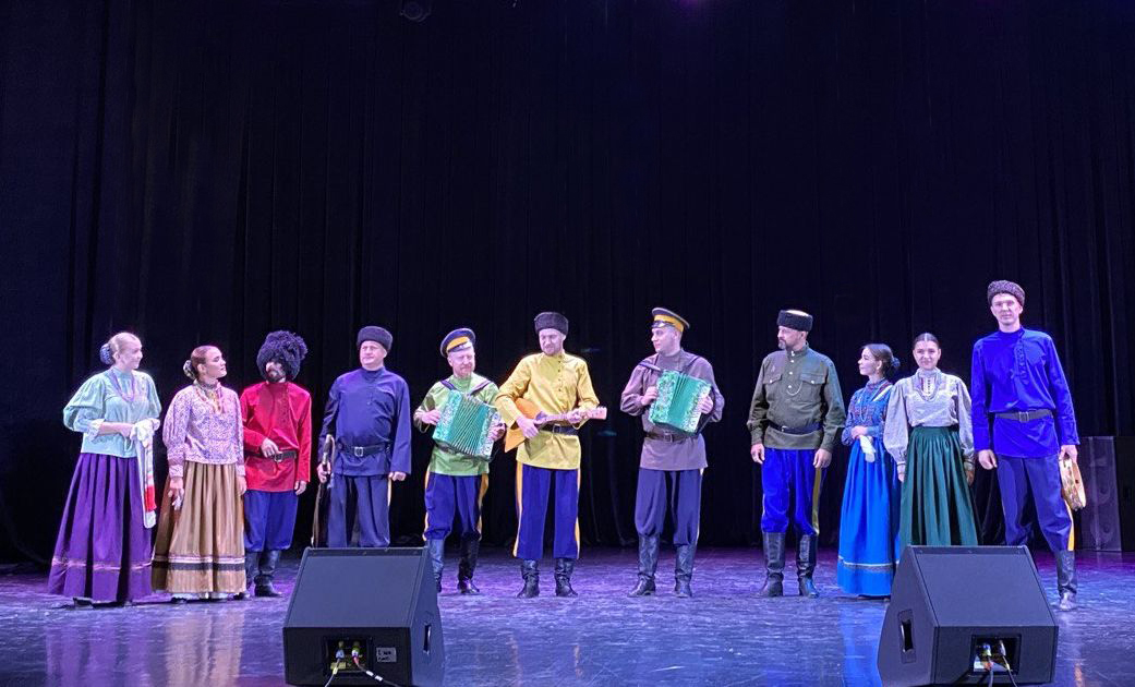 Ансамбль традиционной песни астраханских казаков принял участие в фестивале «Александровская крепость»