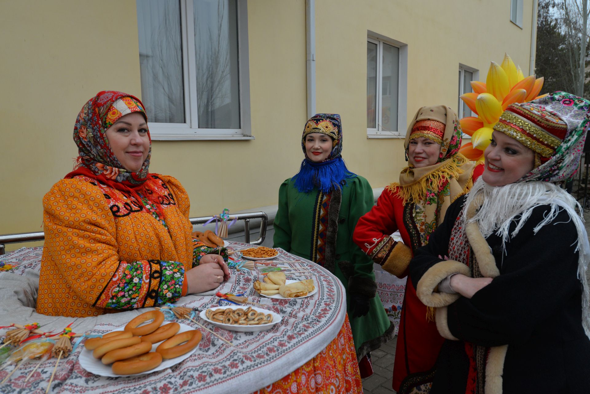 В Астрахани состоялся областной праздник «Масленица»