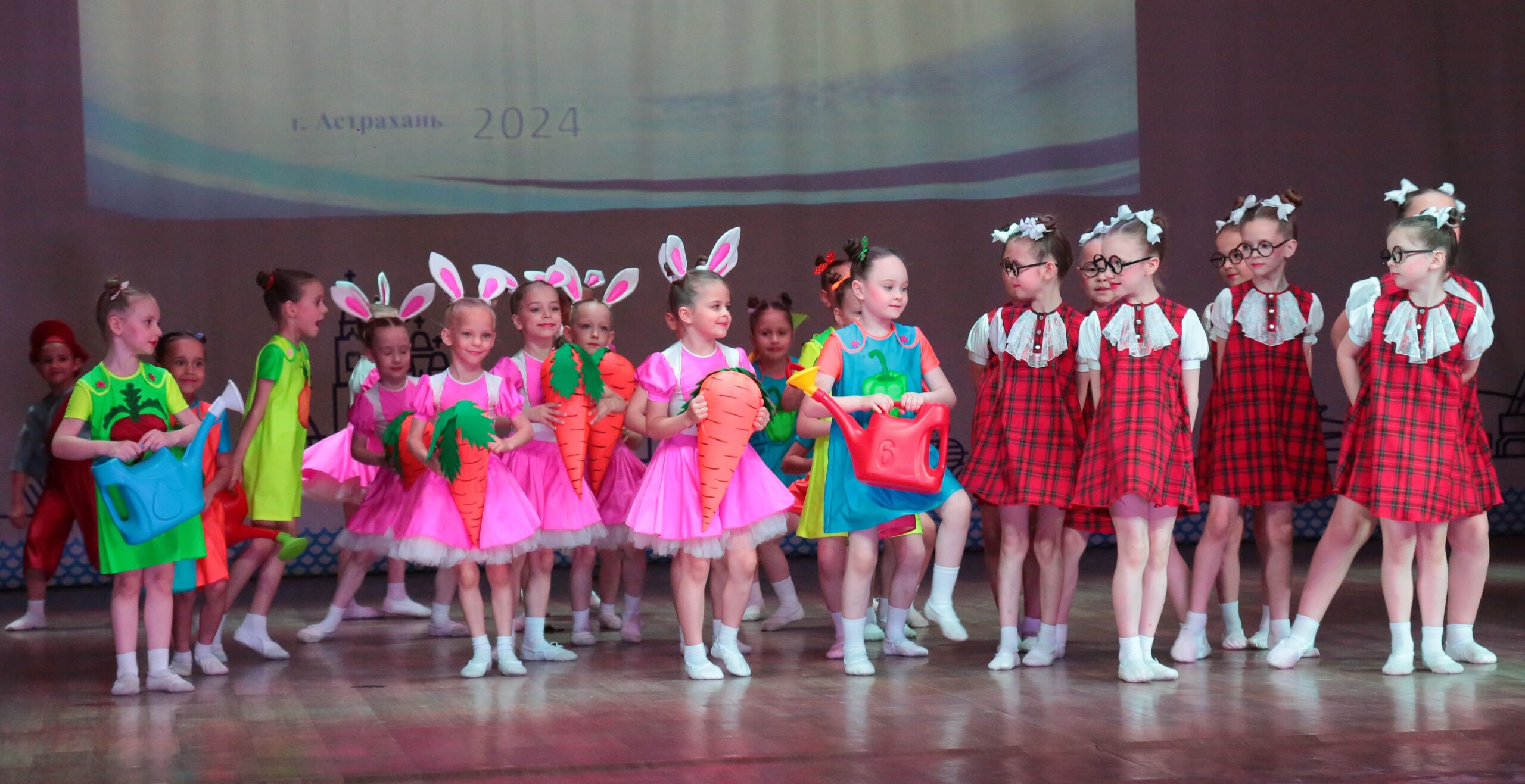 В конкуре хореографических коллективов «Моряна» гран-при взяла Синтез-группа «Фламинго»